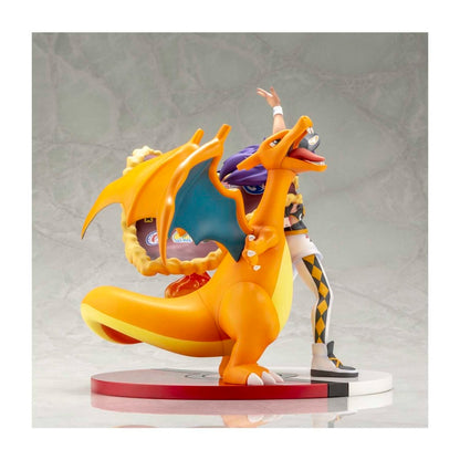 Kotobukiya Leon &amp; Charizard Figuren