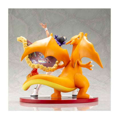 Kotobukiya Leon &amp; Charizard Figuren